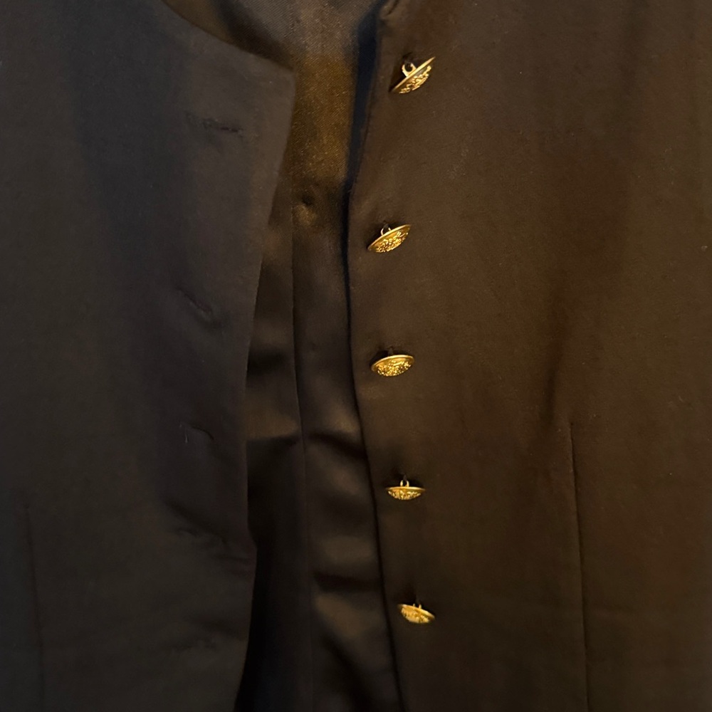 Black Gold-Button Vest - Picture 3 of 3